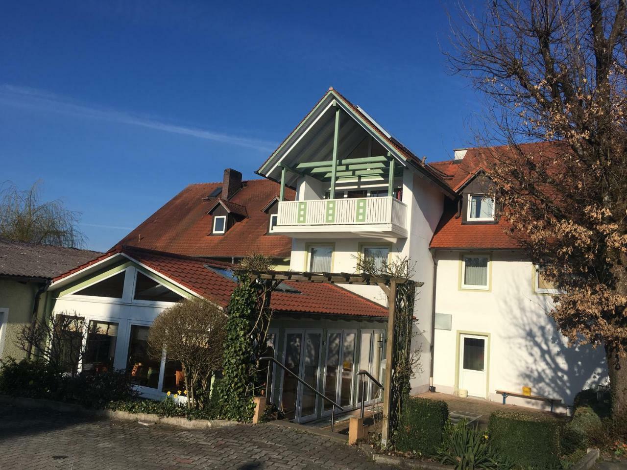 Gasthof Lindenwirt Denkendorf  Exterior photo